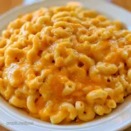 Crockpot Mac and Cheese: Creamy