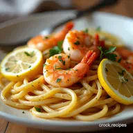 20Minute Creamy LemonGarlic Shrimp Linguine Quick Dinners