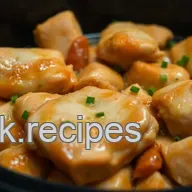 Slow Cooker Honey Garlic Chicken Thighs: Proper Easy Dinner!