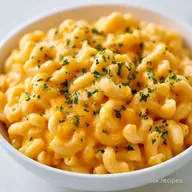 Slow Cooker Macaroni and Cheese: Creamy
