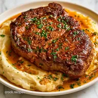 Steak and Mashed Potatoes in 30 Minutes