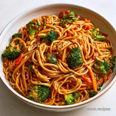 Slow Cooker Vegetable Lo Mein in 6 Hours